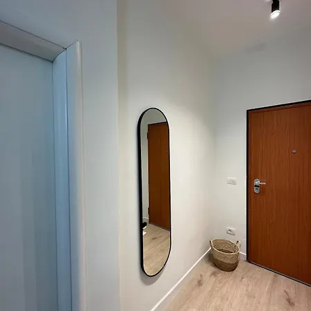 Captain's Seaview Apartment